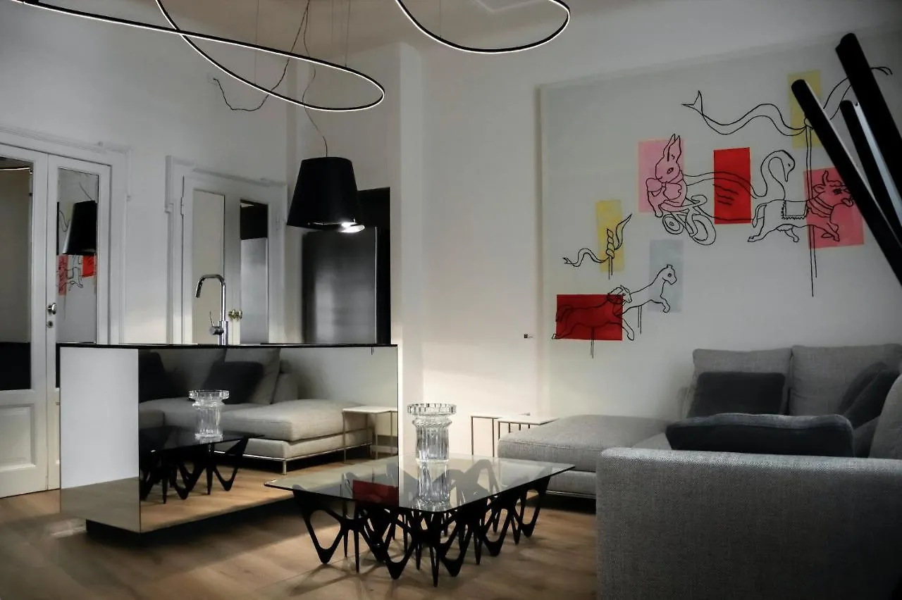 Ginger House Project, Boutique Art Apartment In Milán